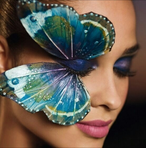 Черти бабочки