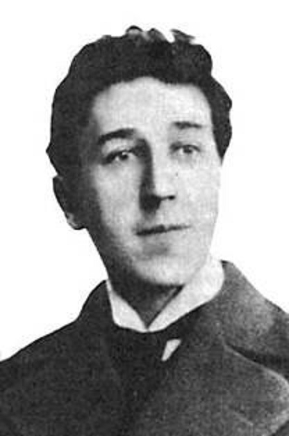 Северянин есенин. Северянин есенин. Портрет игоря северянина. Портрет игоря северянина. Северянин есенин.