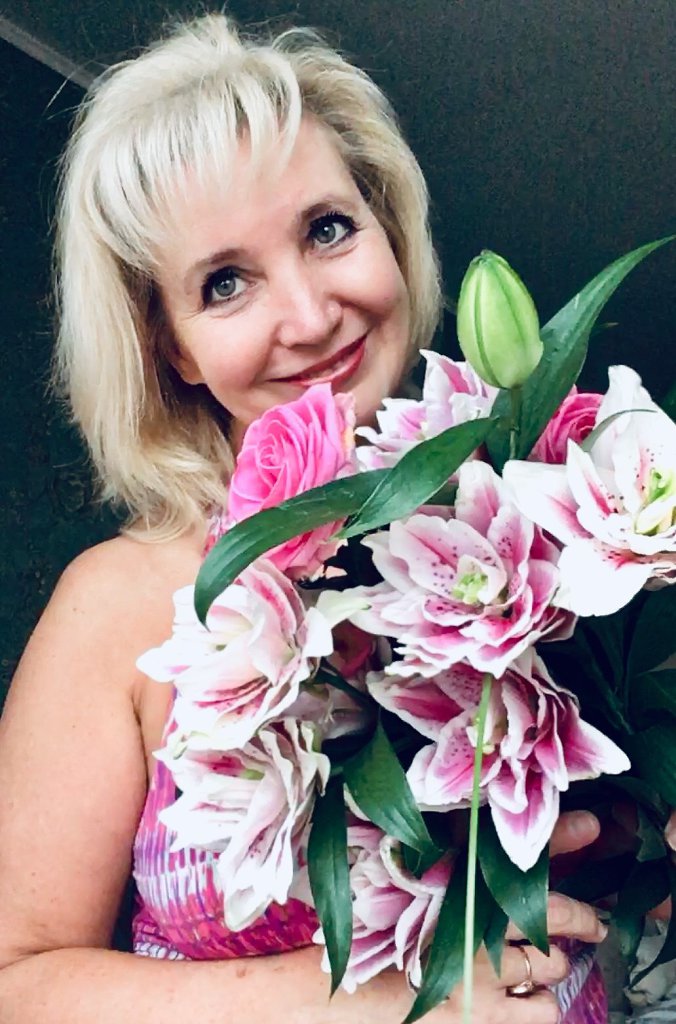 Сказочная ночь. Посвящение С. Т. 1548