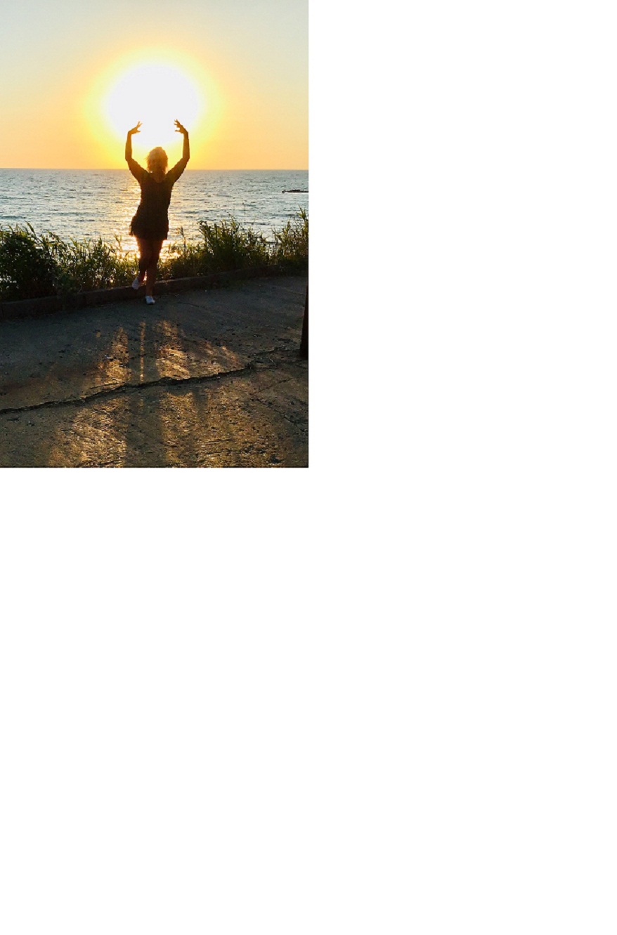 Любовь в лучах заката. Посвящение С. Т. 1593