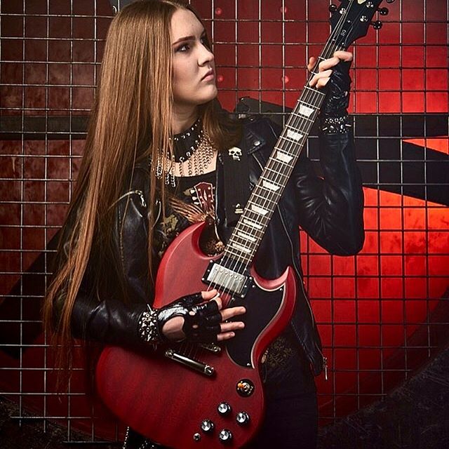 В ресторане