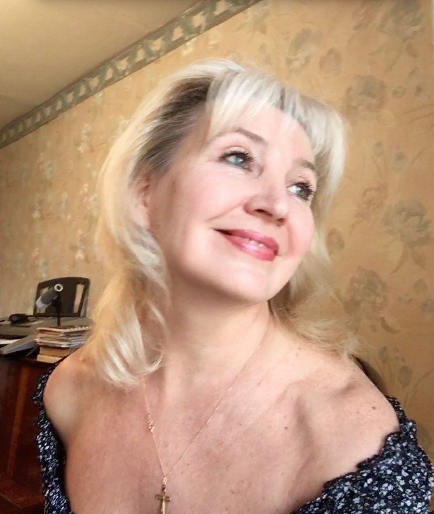 Крылом своим тебя укрою. Посвящение С. Т. 1869