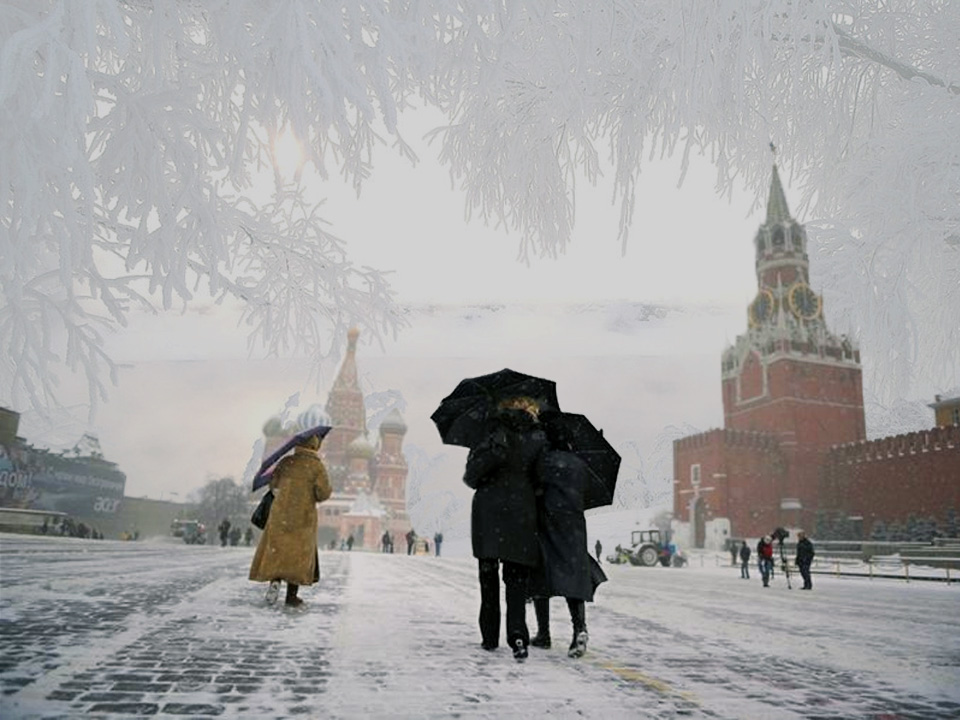 Сугробы на красной площади