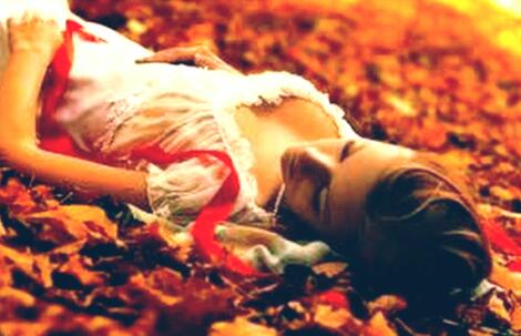 Октябрь и девичье отчаяние