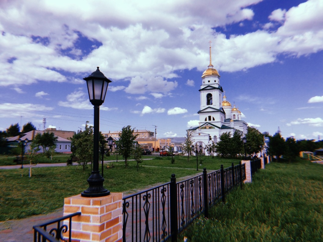 Я живу в преисподней, у края...