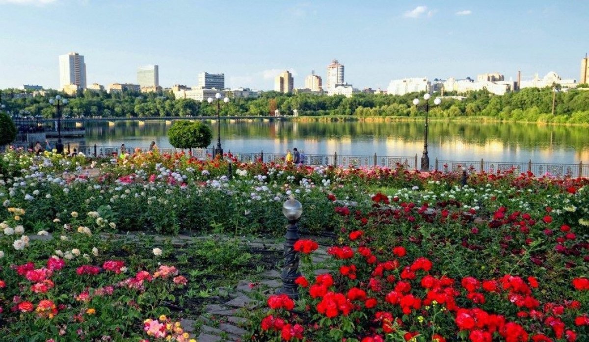 Донецк город миллиона роз