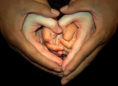 Любовь священна и нетленна