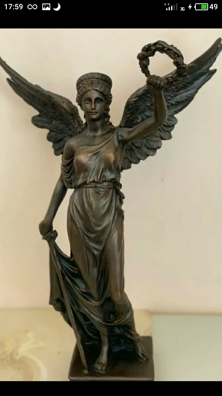 Чье теряется имя...