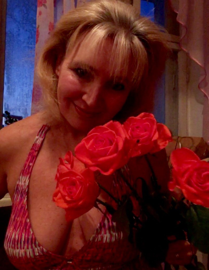 В твоей улыбке неземной. Посвящение С. Т. 3372