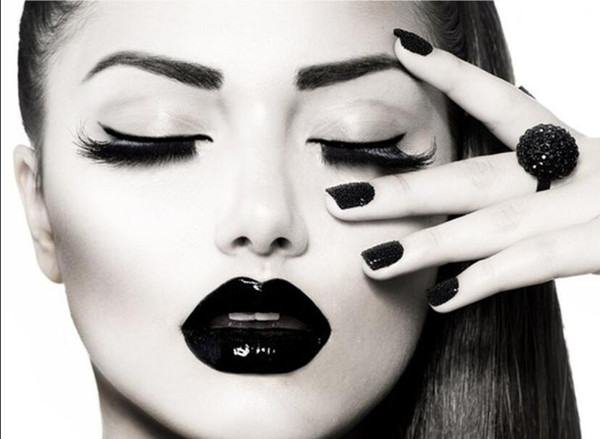 Как грустно жить и расставаться