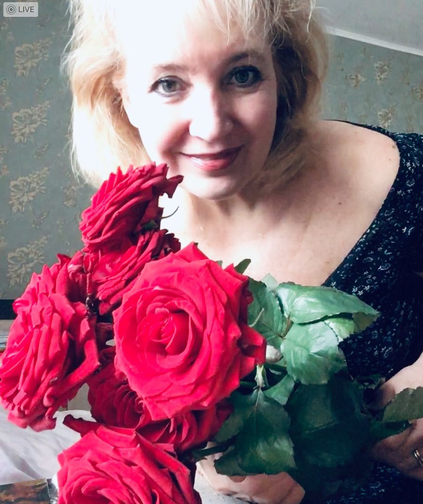 Прекрасная власть. Посвящение С. Т. 3518