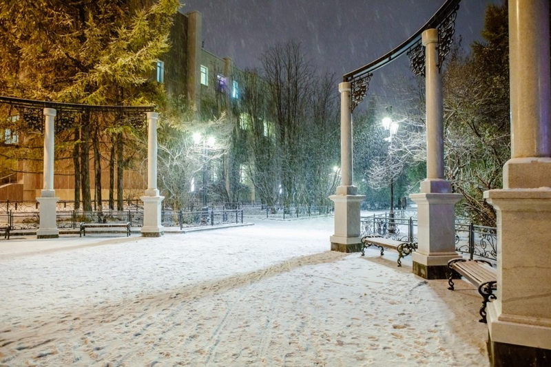 Под Новый год