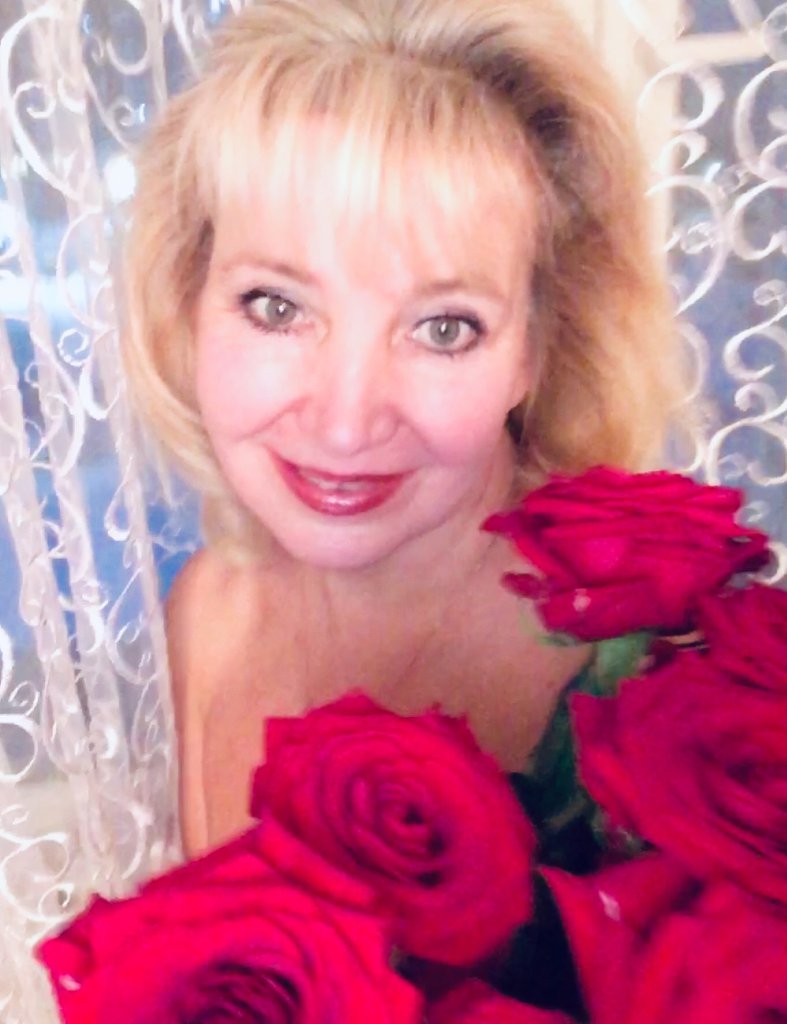 Восход зари. Посвящение С. Т. 3563