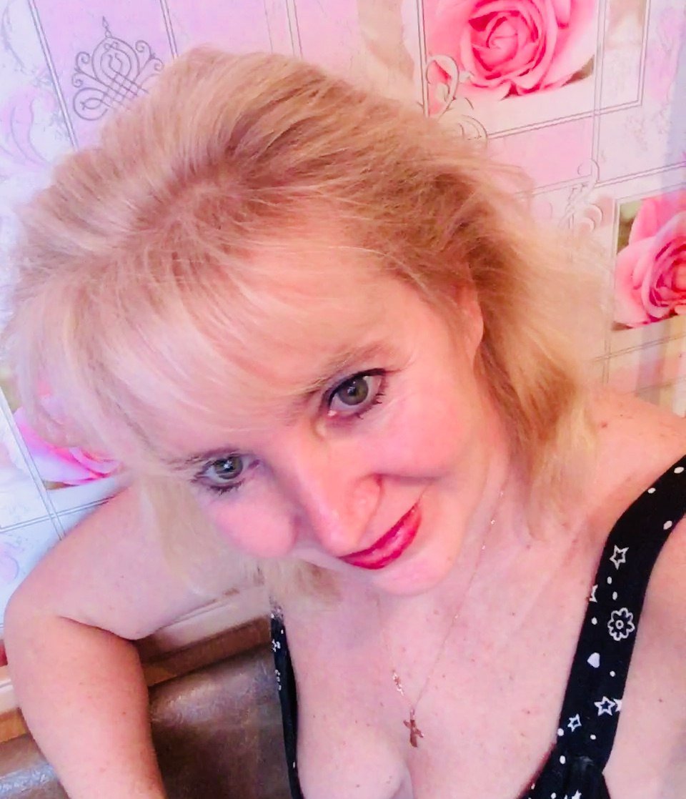 Тебя я нежно обнимаю. Посвящение С. Т. 3636