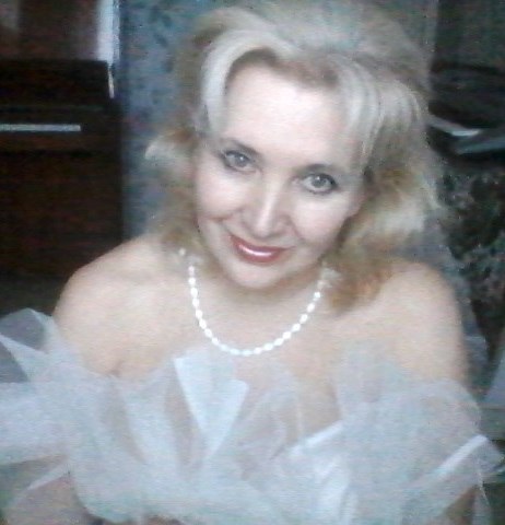 Ты нежно смотришь на меня. Посвящение С. Т. 3780