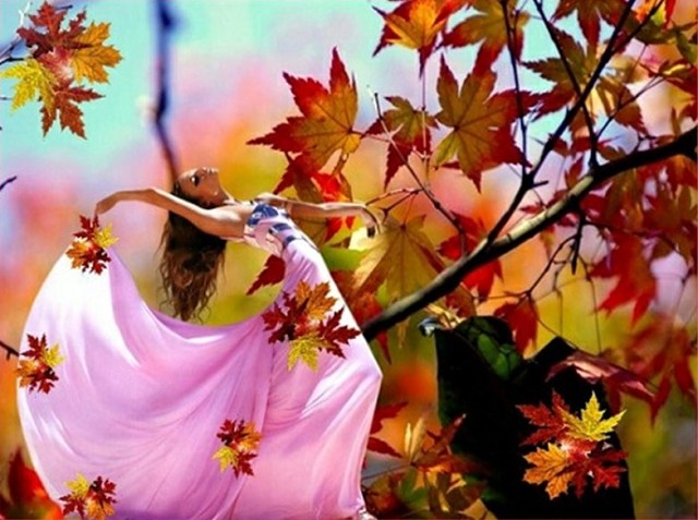 Танцевала осень