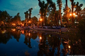 Белой ночью