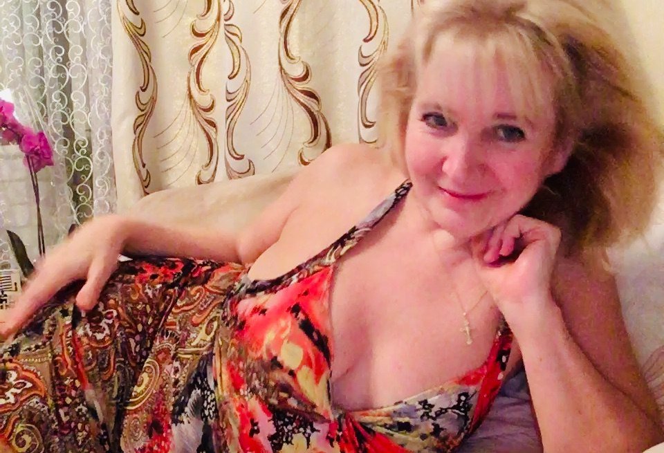 Ты так божественно нежна. Посвящение С. Т. 3965