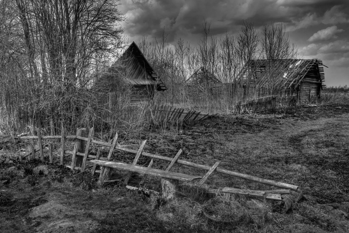 Далеко от Москвы... (Сергей Макарев) / Стихи.ру