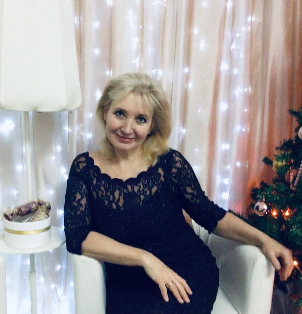 В тихий новогодний вечер. Посвящение С. Т. 4251