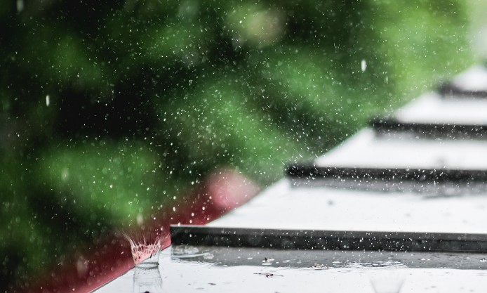 Заворошило прошлое... дождём...