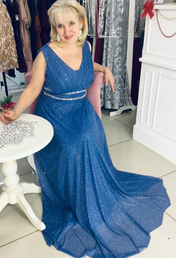 Ты улыбаешься мне вновь. Посвящение С. Т. 4377