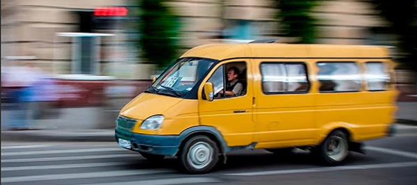 В маршрутке