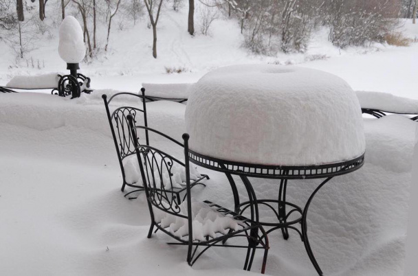 На откуп метелям, снегам ДРЛ
