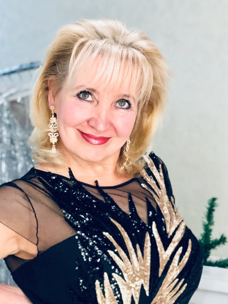 Ты нежно смотришь на меня. Посвящение С. Т. 4453