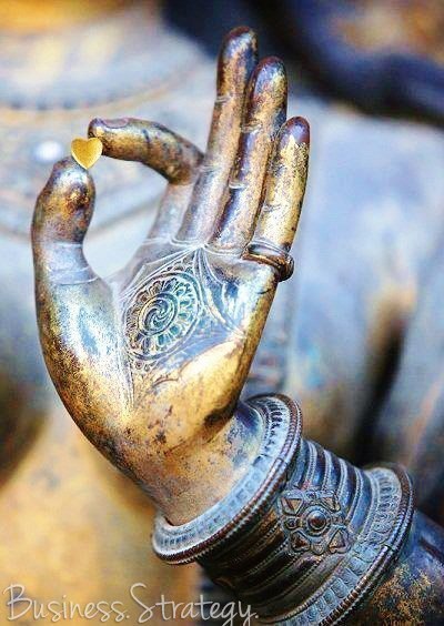 Пока былое держит у порога...