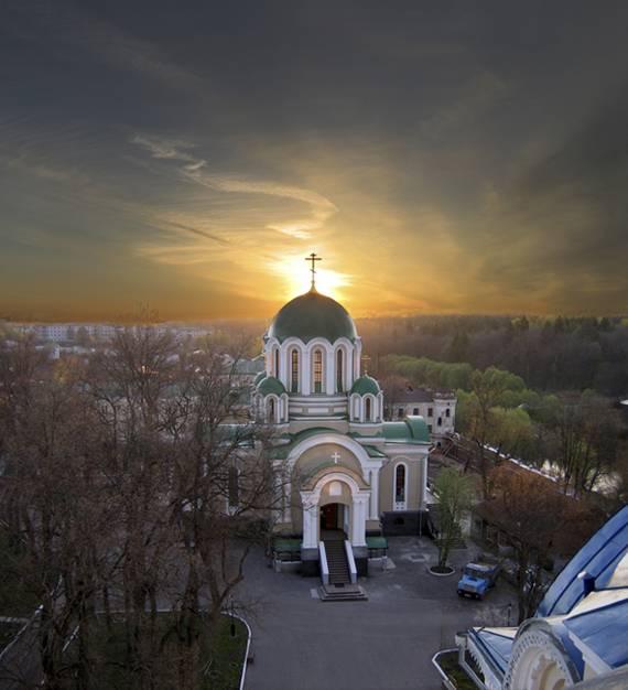 Пасха красная