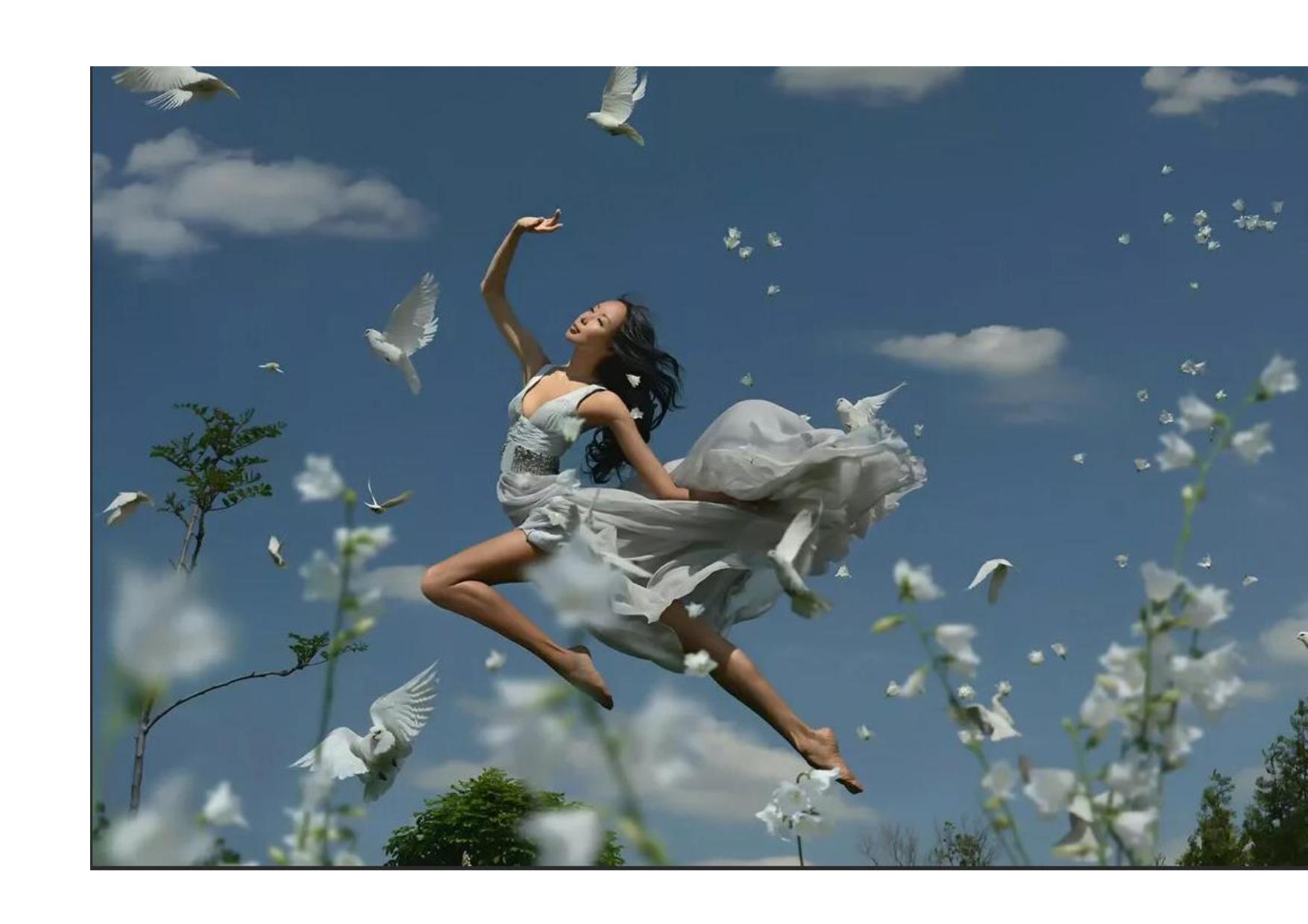 Миссъ-хассэ "сон и сновидения". Девушка тянется. Летаю по ночам. Девушка летает. Девушка в воздухе.