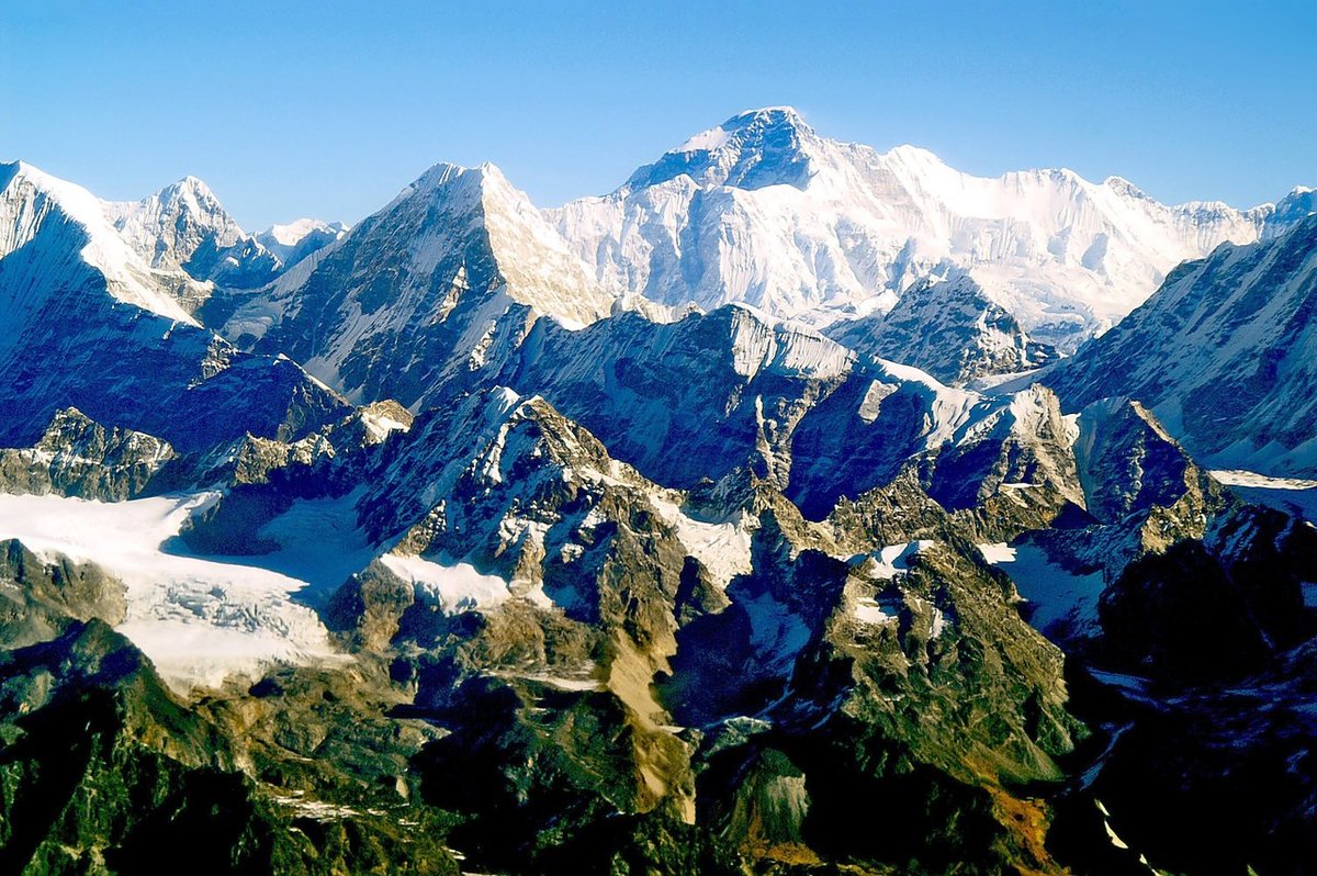 Гималаи что это. Индия горы Гималаи. Горная система Гималаи. Гималаи высочайшая Горная система Евразии. Северные Гималаи.