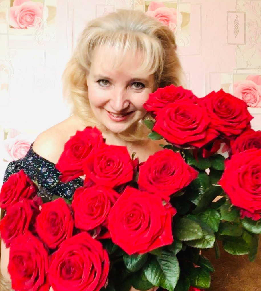 В твоей улыбке. Посвящение С. Т. 4982