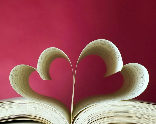 Я листаю книгу нашей любви