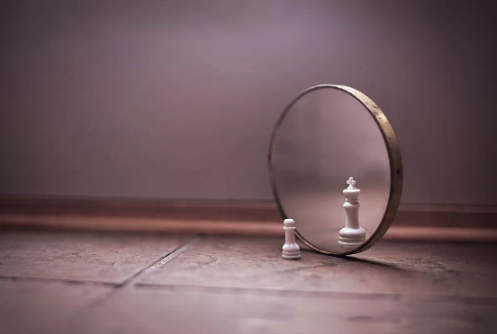 Мир Зазеркалья