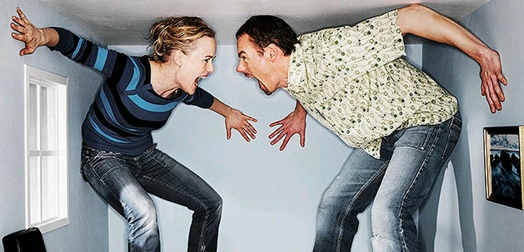 конфликт в коллективе. грязно ругается во время. кричащие друг на друга люди. ругательства нечитаемые. я никогда не ругаюсь грязным матом.