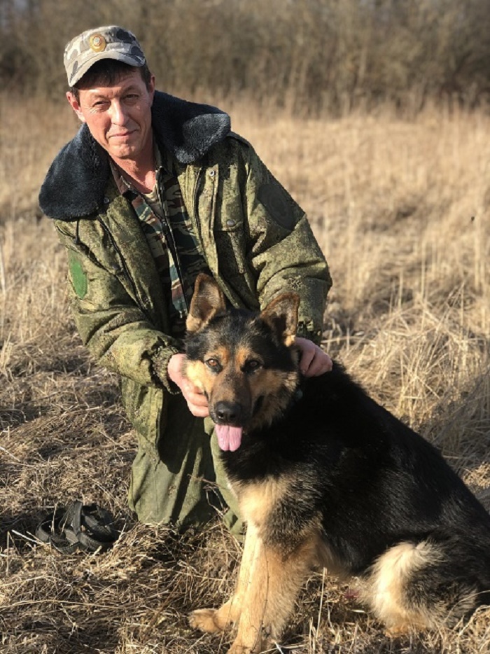 Вышел я, в поля, с кобелём...