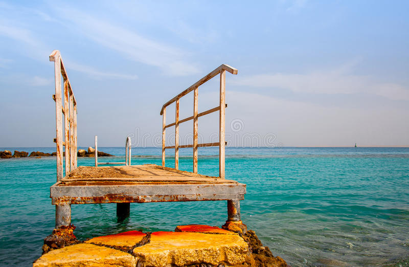 про курортно-приторное