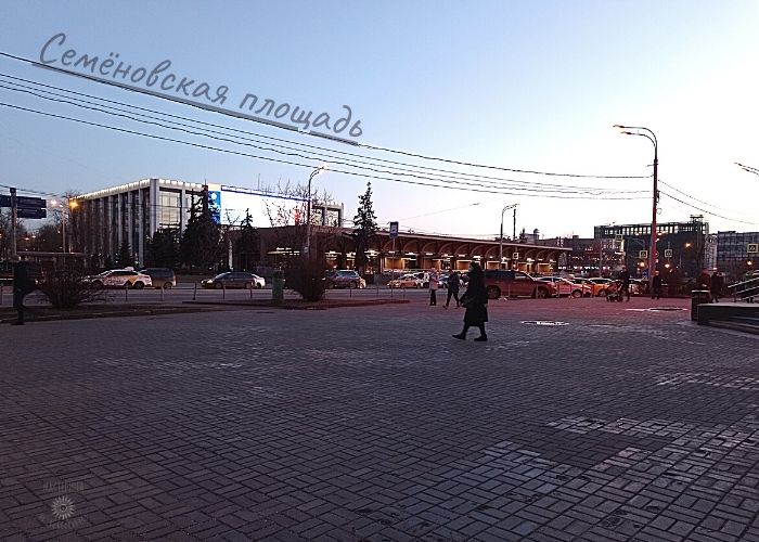 Окно в личную жизнь плотной шторой занавешиваем