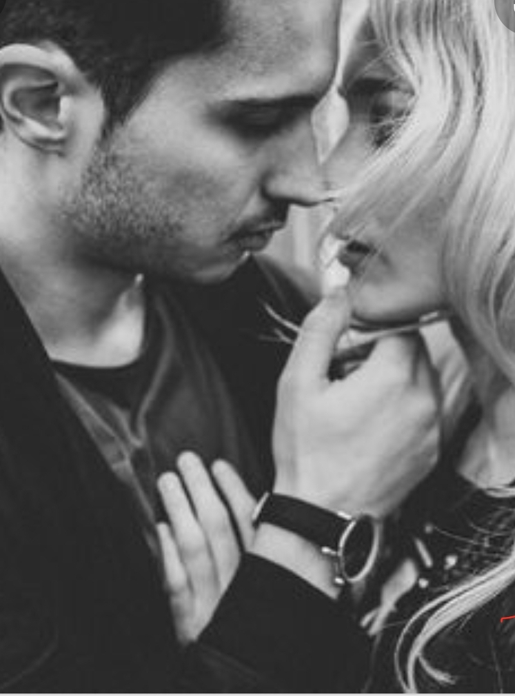 Чувства жалят пчёлами