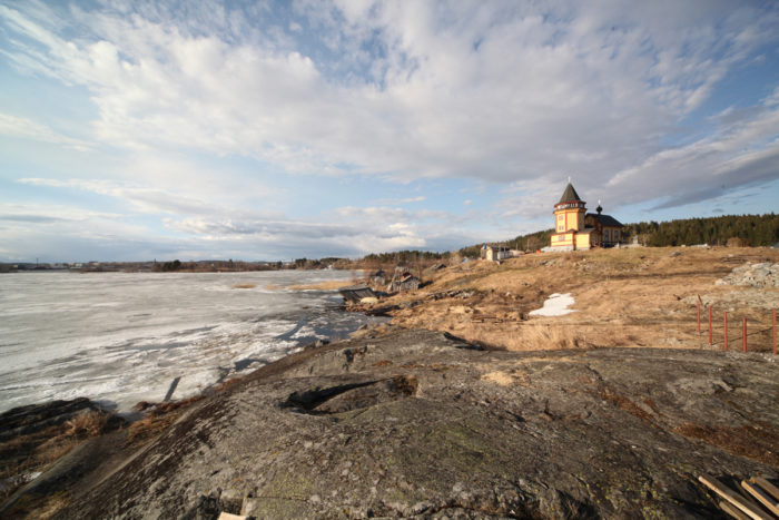 Раннею весной