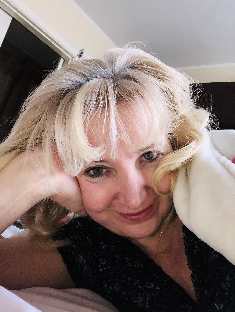 Ты улыбаешься так мило. Посвящение С. Т. 6180