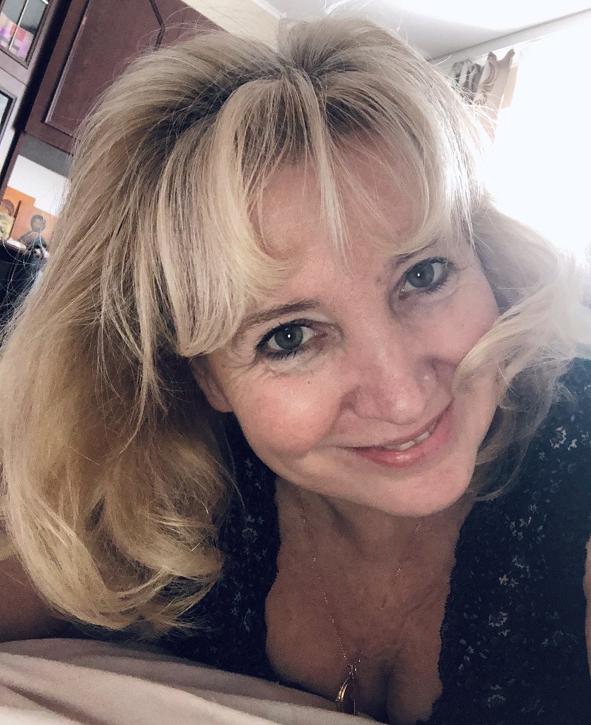 Своей улыбкой самой милой. Посвящение С. Т. 6199