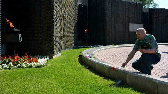 Вот и встретились