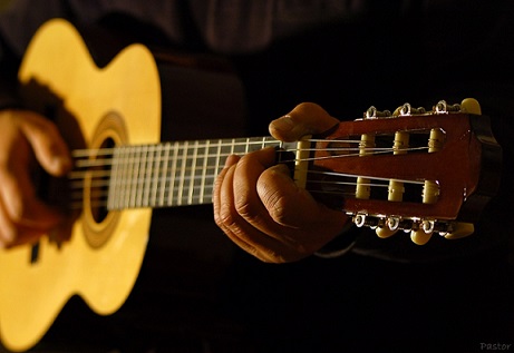 Тону в твоих глазах