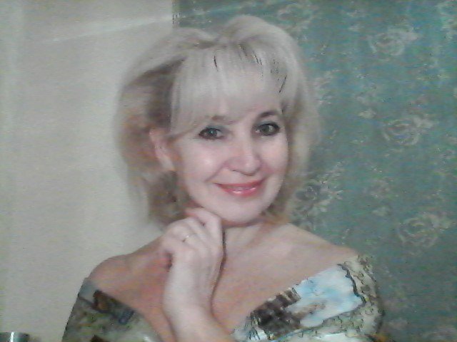 Не надо фраз. Посвящение С. Т. 7227