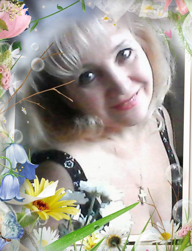 Ты в окружении цветов. Посвящение С. Т. 7319