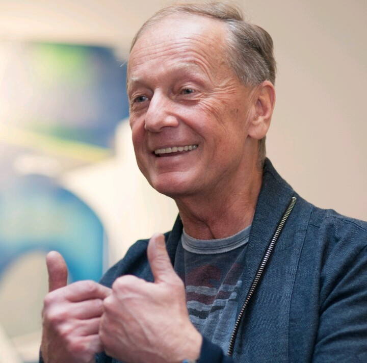 Михаилу Николаевичу Задорнову...