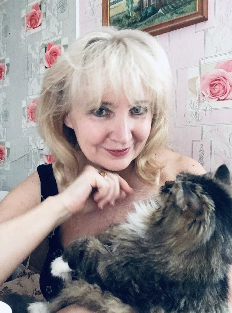 Котик на руках твоих. Посвящение С. Т. 7702